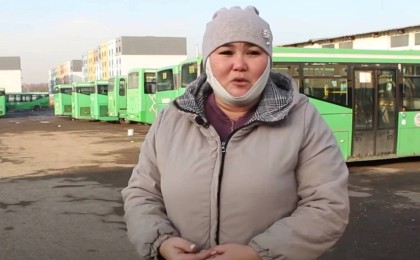 Алматыдағы автобус апаты: Соққыға жығылған жүргізуші үстінен қылмыстық іс қозғалғанын айтты