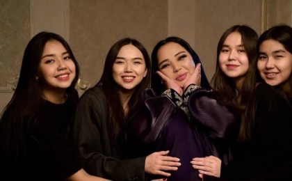 "Сүйінші": Алтынай Жорабаева бесінші сәбиін дүниеге әкелді