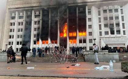 Маған бас сауғалап, резиденциядан кету, тіпті шетел асу туралы ұсыныс бірнеше рет айтылды - Президент қаңтар оқиғасы туралы айтты