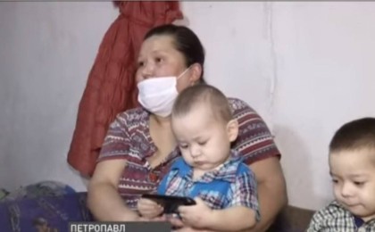 Петропавлда үйі өртенген көпбалалы отбасы далада қалды