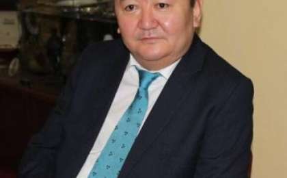 АУТ СӨЙЛЕГІШ АУЫТ қандастарды қолдап жүр ме, ҚОРЛАП жүр ме?