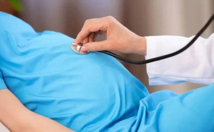 Таразда жасөспірім қыз 54 жастағы өгей әкесінен бала босанды