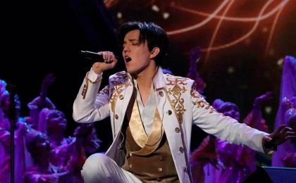 Димаш елден түбегейлі кете ме?