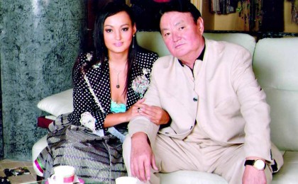 "Қаны мықты болғаны үшін". Нұрқаділова ұлын млн долларға сатып алмақ болғандар туралы айтты