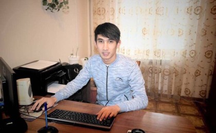 Жетімдер үйінің түлегі: Ұлдарымызға Америкада емес, өз ата-анасымен қалуды бұйыртсын