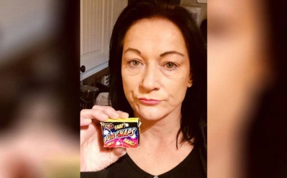 Петарданы кәмпитпен шатастырған әйел тіссіз қала жаздады