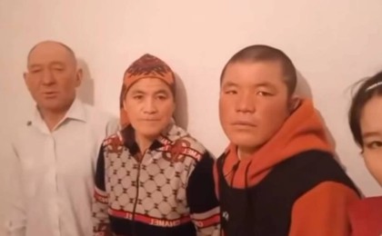 «Баламның қолын шауып тастаған»: Қазалыда бүтін бір отбасы 20 жыл құлдықта болған