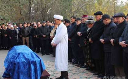 «Иманды болсын» демеңіз!