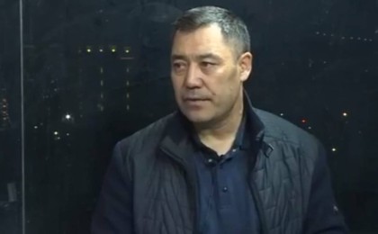 Қырғыздың су жаңа премьер-министрі конституцияны өзгертуді және президенттік сайлау өткізуді ұсынды