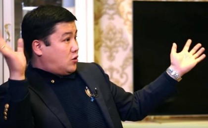 Тұрсынбек Қабатов кісі өліміне қатысты дауыға қалды: Жол апаты болған