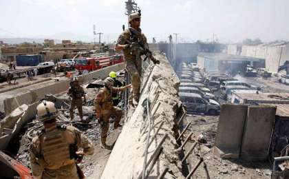 阿富汗首都自杀式袭击造成7人死亡