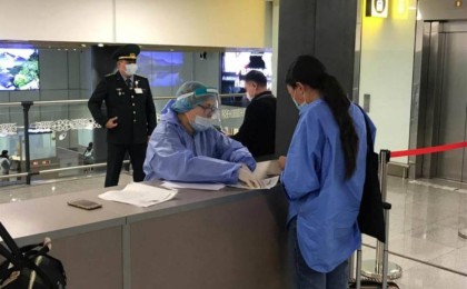 6 қазан жаңадан күшіне енген карантин шаралары: ПТР сынағы жоқ 170 жолаушы елорда әуежайынан ауруханаға жеткізілді