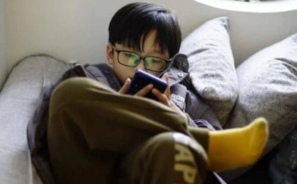 Түркияда 16 жасқа дейінгі балалардың әлеуметтік желілерге кіруіне тыйым салынбақ