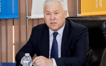 Министрлік арнайы тікұшақтарды Ресейге жалға берген  - Мұрат Әбенов