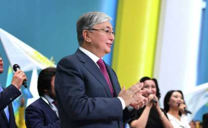 Тоқаев сайлауда "бәріне қарсымын" деген бөлік енгізуді сұрады