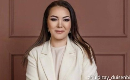 “Өмірге мені жылату үшін келген жоқ” - Актриса Жұлдызай Дүйсенбиева күйеуіне қатысты бар шындықты айтты