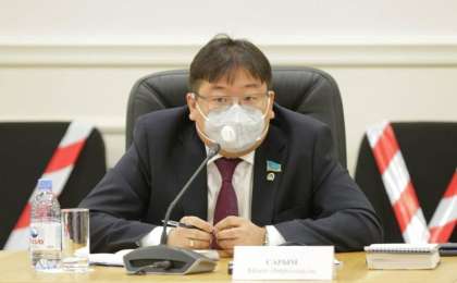 Айдос Сарым ұсынған «Әлеуметтік желілерді шектеу» туралы заң жобасы мақұлданды