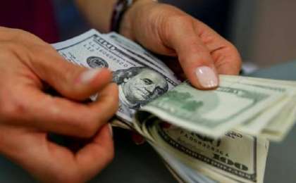 今日美元兑坚戈终盘汇率1:388.84