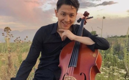 “Қыздарға бөлмеге кеттік деген” - Бағжан Октябрь ренішін білдірді