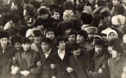 "Халықты Назарбев атқызды": Уәлихан Қайсаров Жаңаөзен оқиғасы жайлы