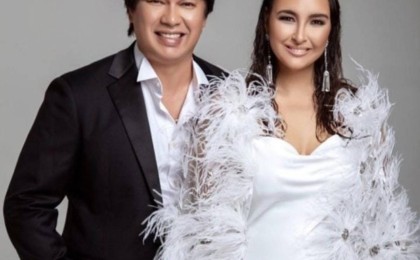 Әнші Бүркіттің Аишасы намазға жығылды.