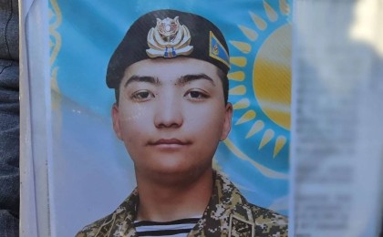 Сарбаз Марат Барқұловтың өліміне кінәлі деп танылған әскери қызметкер 13 жылға сотталды