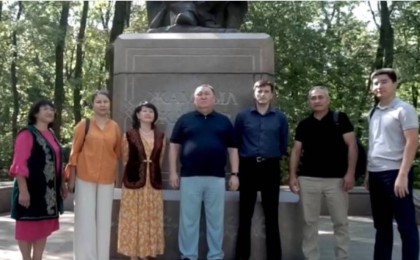 Украинадағы диаспора қазақстандықтарға видео түсірді