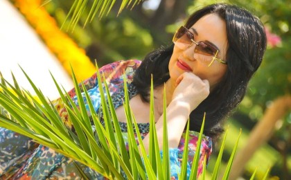 "Күйеуді бала сияқты алдау керек": Гүлзира Айдарбекова қыз-келіншектерге кеңес берді