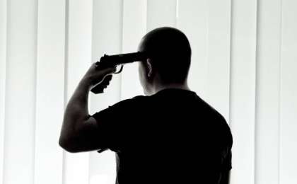 Шенеуніктің өзіне қол жұмсағаны рас па?