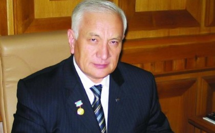 Мәсімовтың кеңесшісі болған академияның президенті: Жұрынов кім?