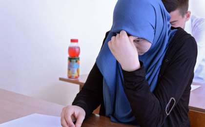 Мектептерді мешітке айналдырмақ па?