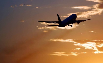 Алматыда ұшақ 1 сағат айналып жүріп тұрғындардың үрейін ұшырды: Air Astana түсінік берді