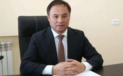 Жезқазған қаласының әкімі қазақ тілін білмейтін мемлекеттік қызметкерді орнына қойды (ВИДЕО)