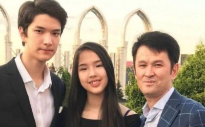 "Өзімді кешірмеймін": Медеу Арынбаев марқұм әйелімен ренжіскен күнін еске алды