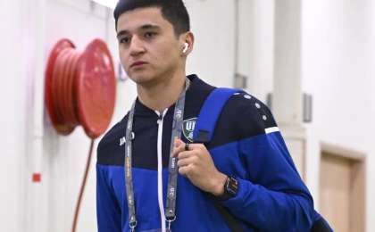 "Манчестер Сити" клубы Өзбекстан футболшысынан бас тартты