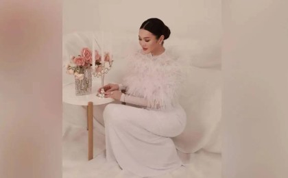 «Қол жетпейтін, алыс сияқты көрінетін»: аяғы ауыр Ерке Есмахан қуанышты хабарын жариялады