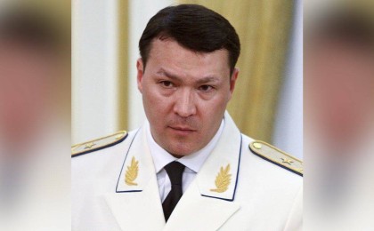 «Намазханаға кірген»: Назарбаевтың немере інісі Самат Әбіштің қазіргі жағдайы белгілі болды