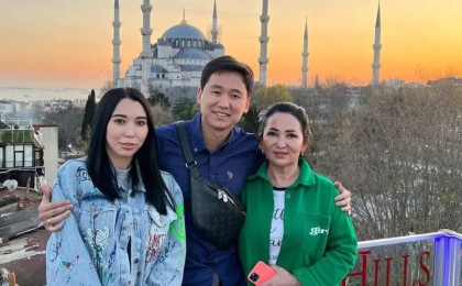 Гүлзира Айдарбекова Заңғардың бірінші әйелі жайлы айтты