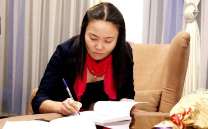 Қоштасқым келмейді: Аягүл Мантайдың сіңлісі әпкесін еске алып елді жылатты