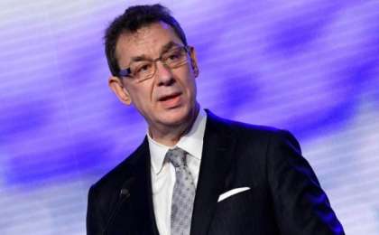 Төрт рет вакцина алған Pfizer компаниясының директоры коронавирус жұқтырды