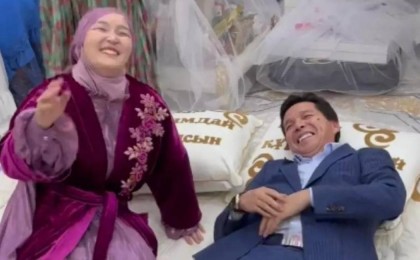 "Дәстүр үшін дауға қалдым": Абай Бегей құдалық кезіндегі әрекетін түсіндірді