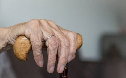 Неке сақинасын алу үшін екі саусағын кесіп алған: 17 жастағы студентерге сот үкімі шықты