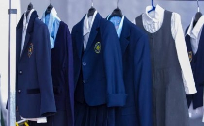 Мектеп формасы: Қаптатып мешіт сала бергенше, киім тігетін зауыт салайық - Оңғар ҚАБДЕН