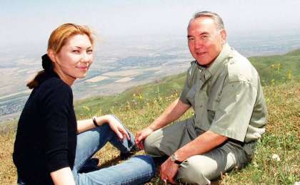 Әлия Назарбаева: Фильмді көруге шақырамын. Себебі ол ұлы адам жайында түсірілген