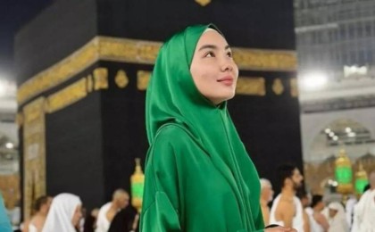 "Кеуде жақтан тесіп жасайды": Фариза Төреәлі өзіне жасалатын ота жайлы айтты (видео)