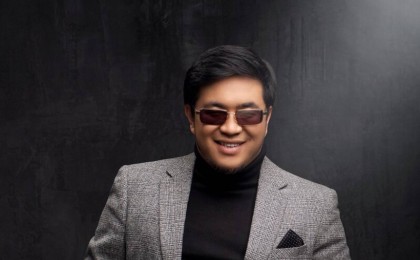 Серікбол Сайлаубек көзінің көрмейтініне әкесін кінәлады