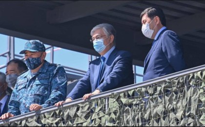 Жоғарғы бас Қолбасшы әскерилер ортасына барып, Ауғанстаннан төнетін қауіп барын айтты