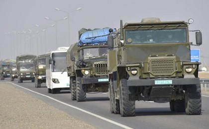 Әскери техникалар жинала бастады: ҰҚК шекара қызметі мәселені түсіндірді