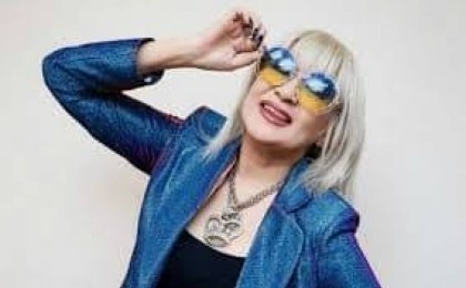 «Мұқағали Мақатаев аян берді»: Айжан Нұрмағамбетова өмірін өзгерткен ауыр жол апатын айтты (ВИДЕО)