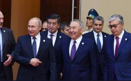 Путин Тоқаев пен Назарбаевты жаңа жылмен құттықтады